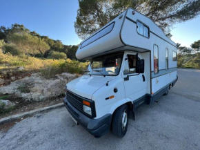 Recorre Ibiza en Autocaravana